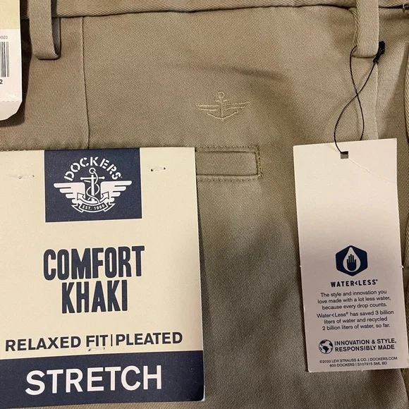 Dockers Comfort Khaki Men’s Comfort Waistband Relaxed Fit Pleated Pants 40X32 - Picture 4 of 14